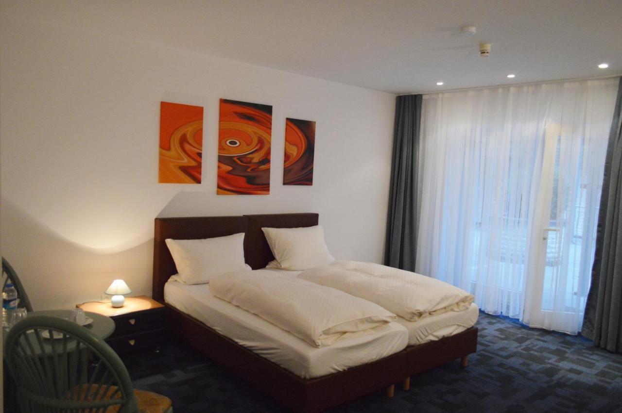 Hotel B8 Voerde Oda fotoğraf